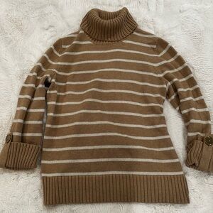 Size L sweater
